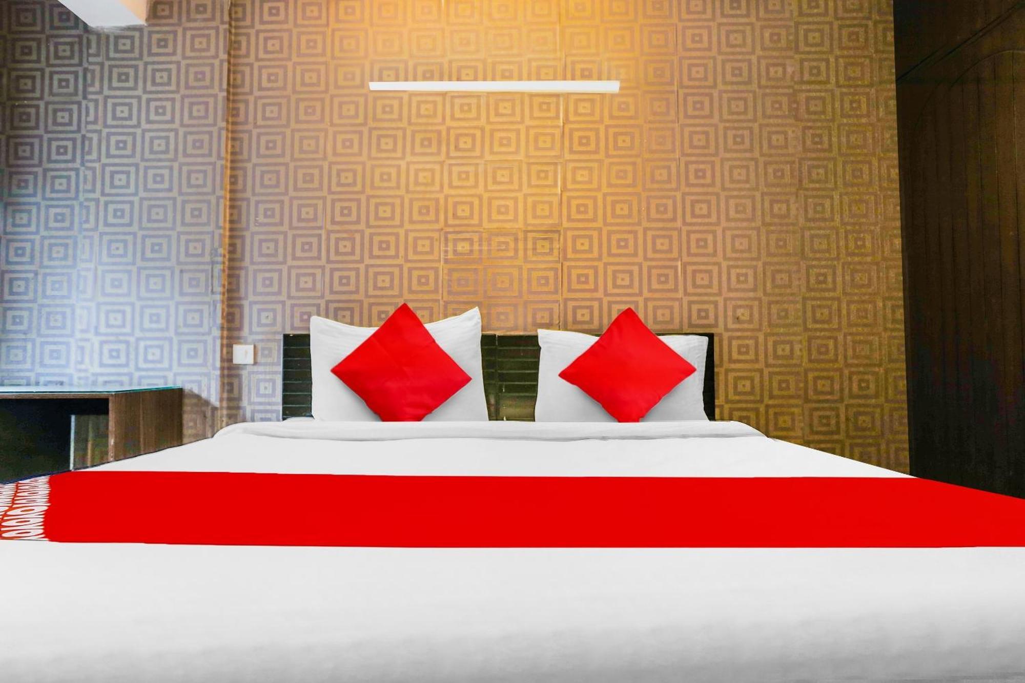 Hotel O Royal Galaxy Нью-Делі Екстер'єр фото