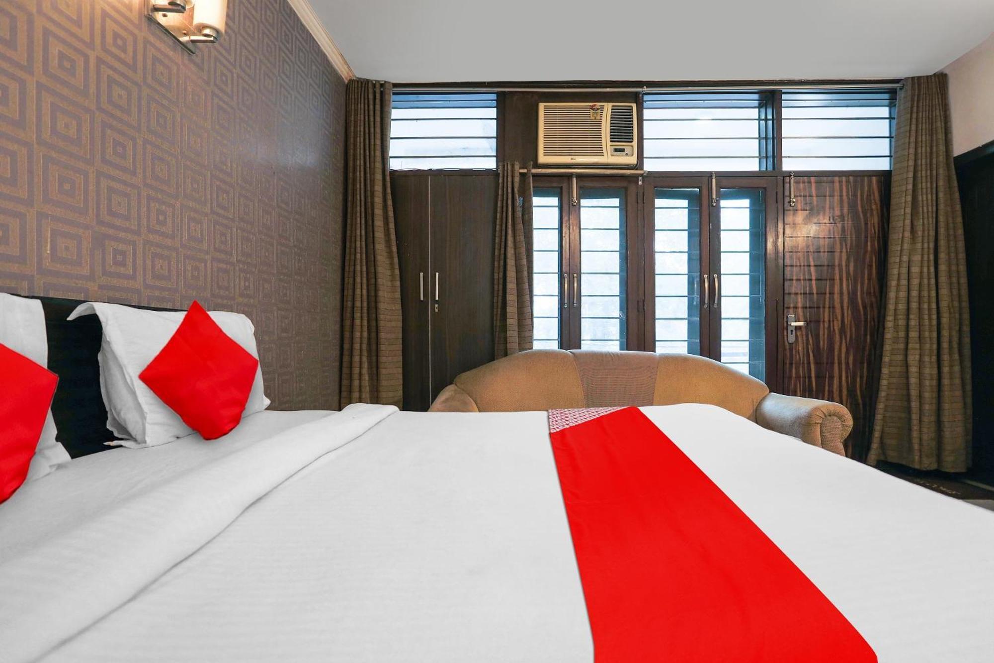 Hotel O Royal Galaxy Нью-Делі Екстер'єр фото