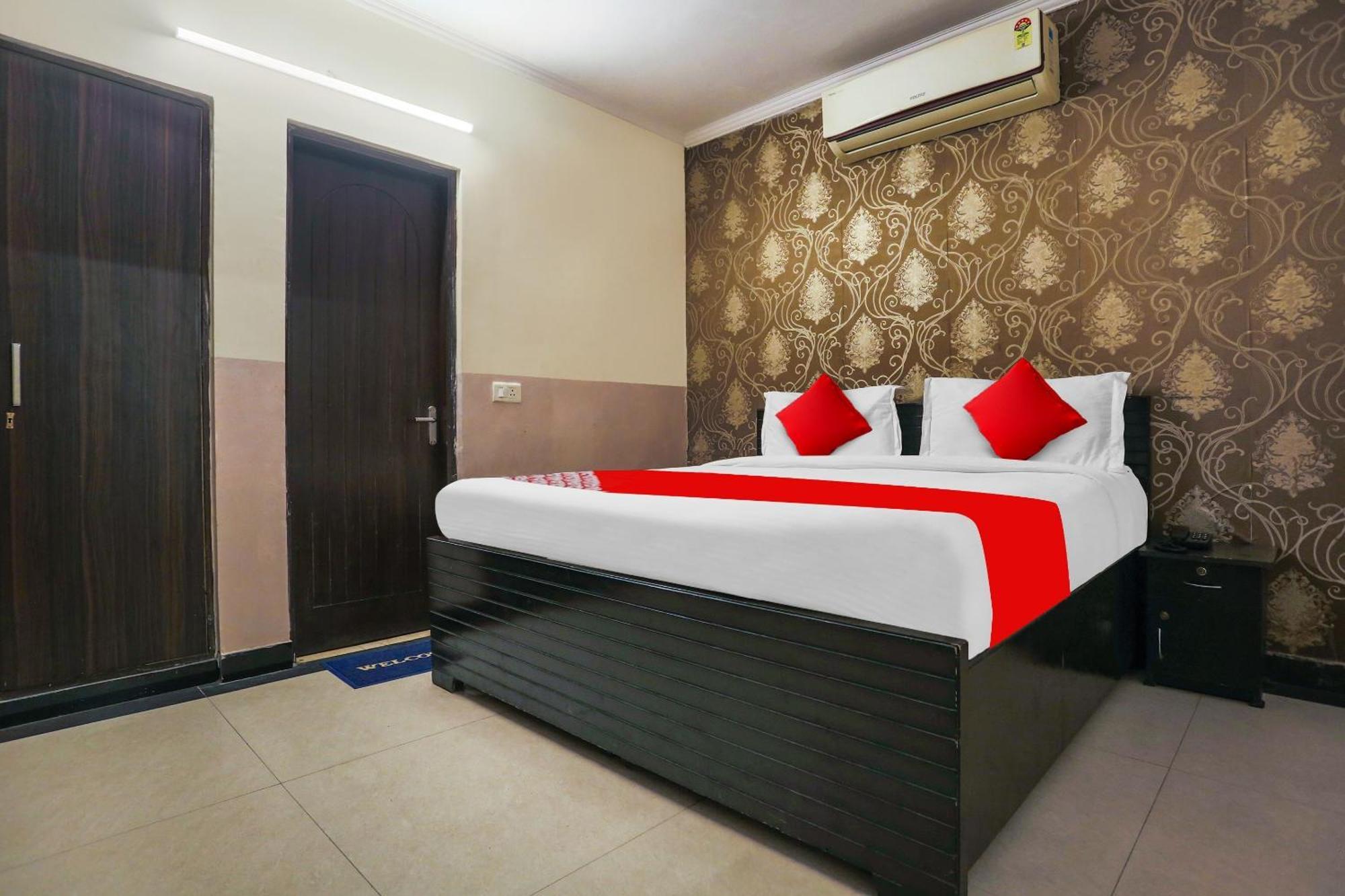 Hotel O Royal Galaxy Нью-Делі Екстер'єр фото